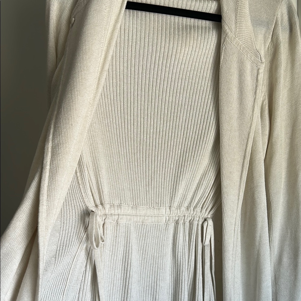 Lululemon Elegant Cream Women's Sweater | S - Picture 3 of 5